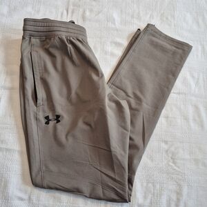 Under Armour lt weight pants men's Large color chart = lt brown, look taupe EUC